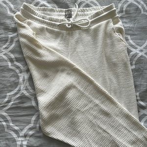 Gap Waffle Sweatpants! Too big- new condition!